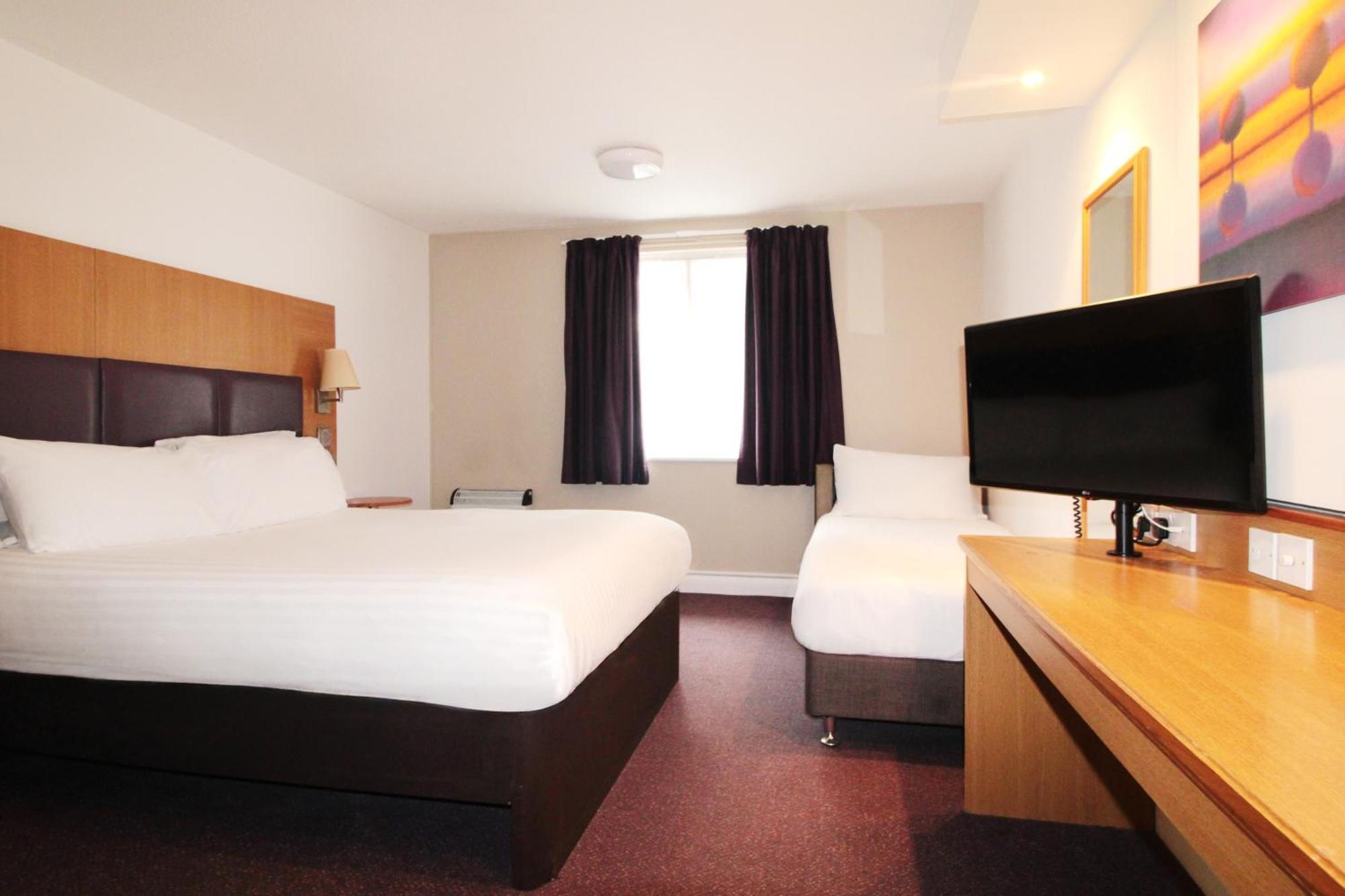 Orchid Epsom; Sure Hotel Collection By Best Western Экстерьер фото
