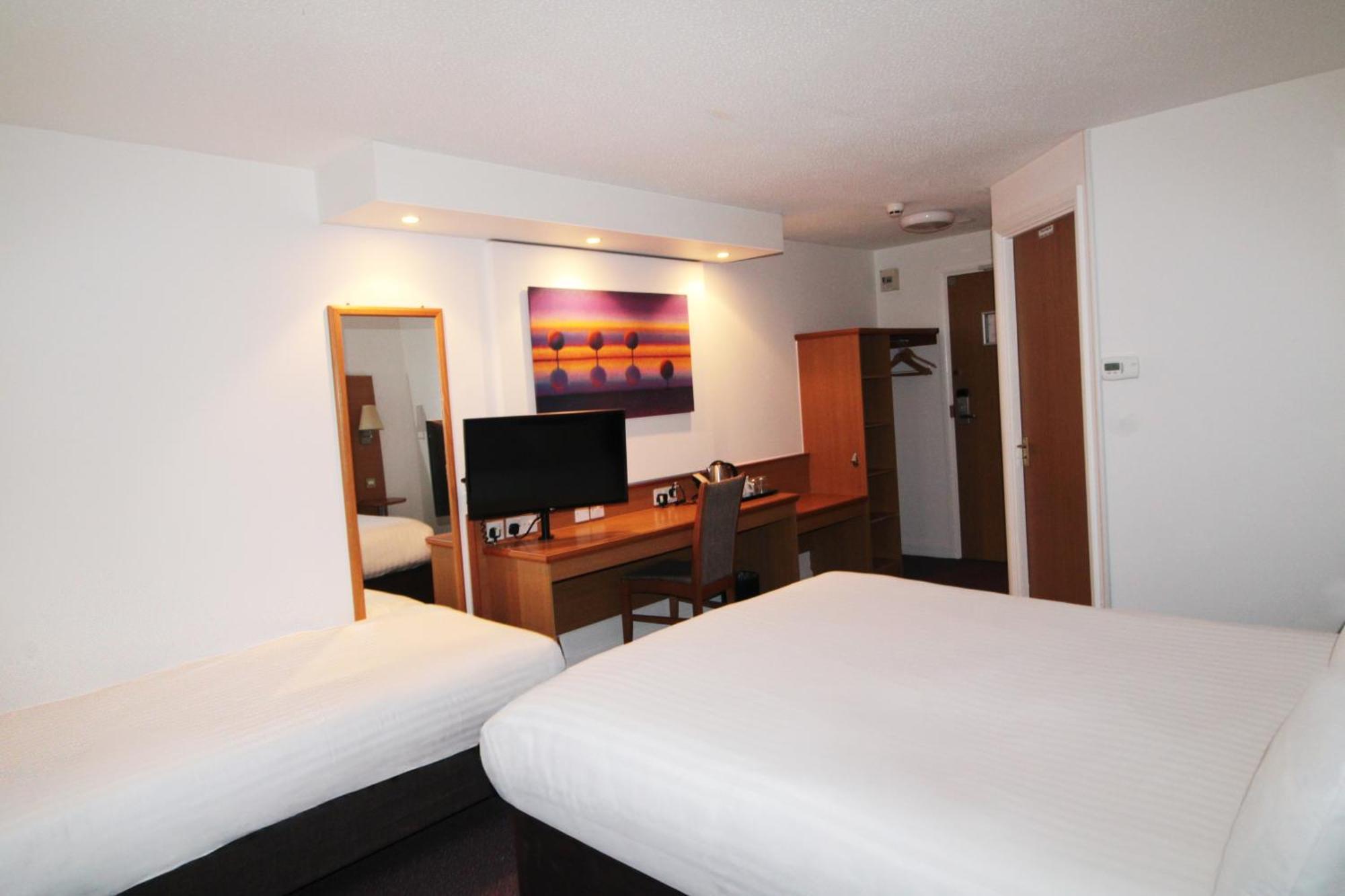 Orchid Epsom; Sure Hotel Collection By Best Western Экстерьер фото